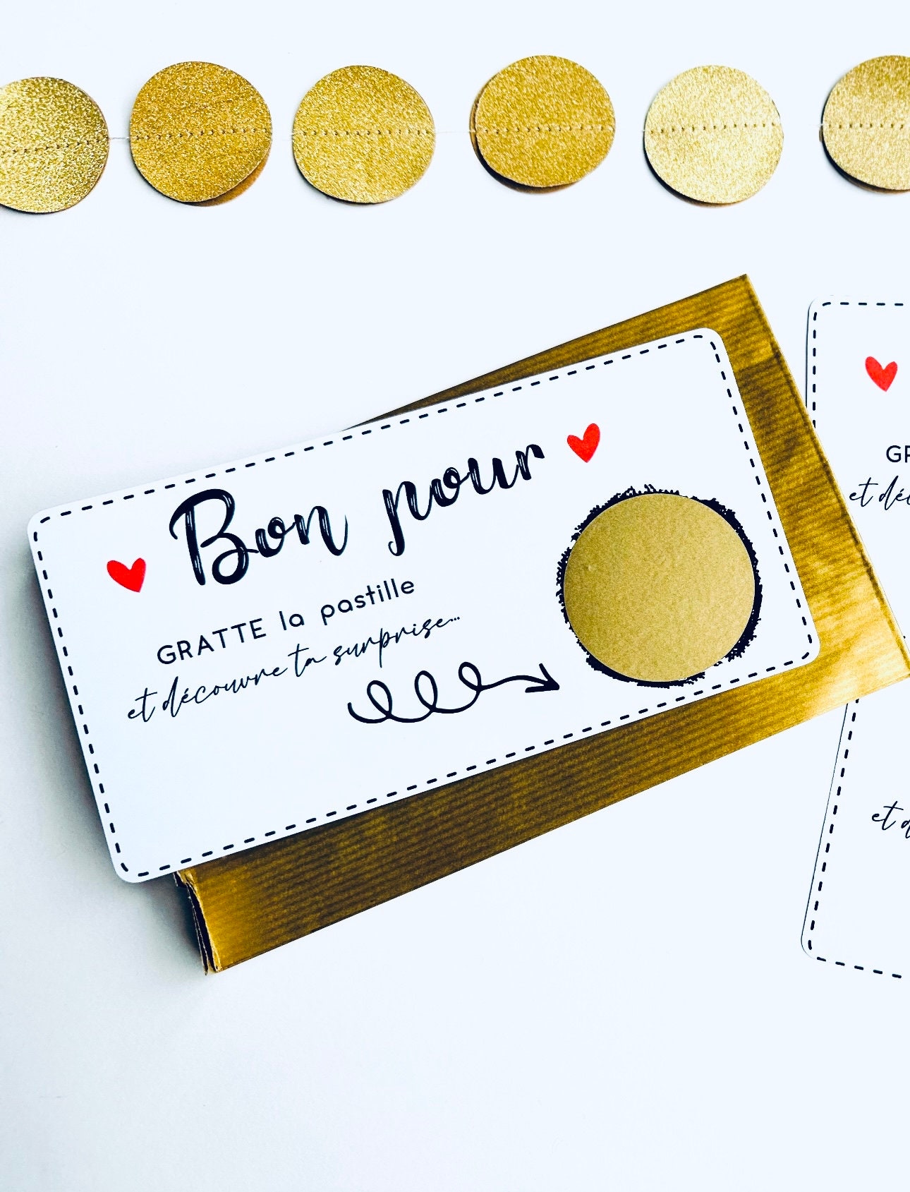 Ticket carte à gratter personnalisable - choix de la carte - annonce  grossesse, mariage, témoin - message personnalisé - Un grand marché