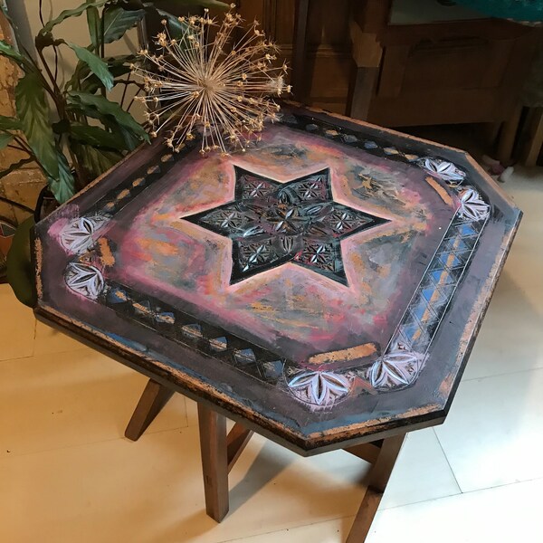 Handpainted fold down table