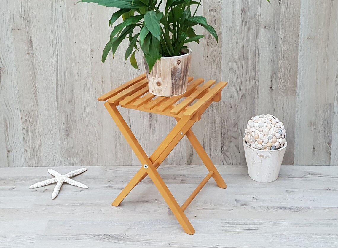 Vintage Foldable Side Table, Wooden Plant Stand, Wooden Stool, Small Side Table, Coastal decor, Bohemian decor, foto 3 de 5