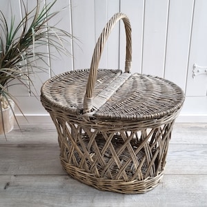 Vintage Gray Wicker Basket, Picnic Basket, Wicker basket with Handle, Hamper, Coastal Decor