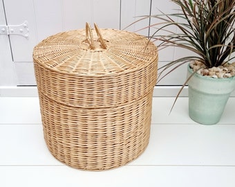 Vintage Round Wicker Basket, Lidded Basket for Storage, Rattan Basket, Coastal Decor, Country Living, Beach House Decor