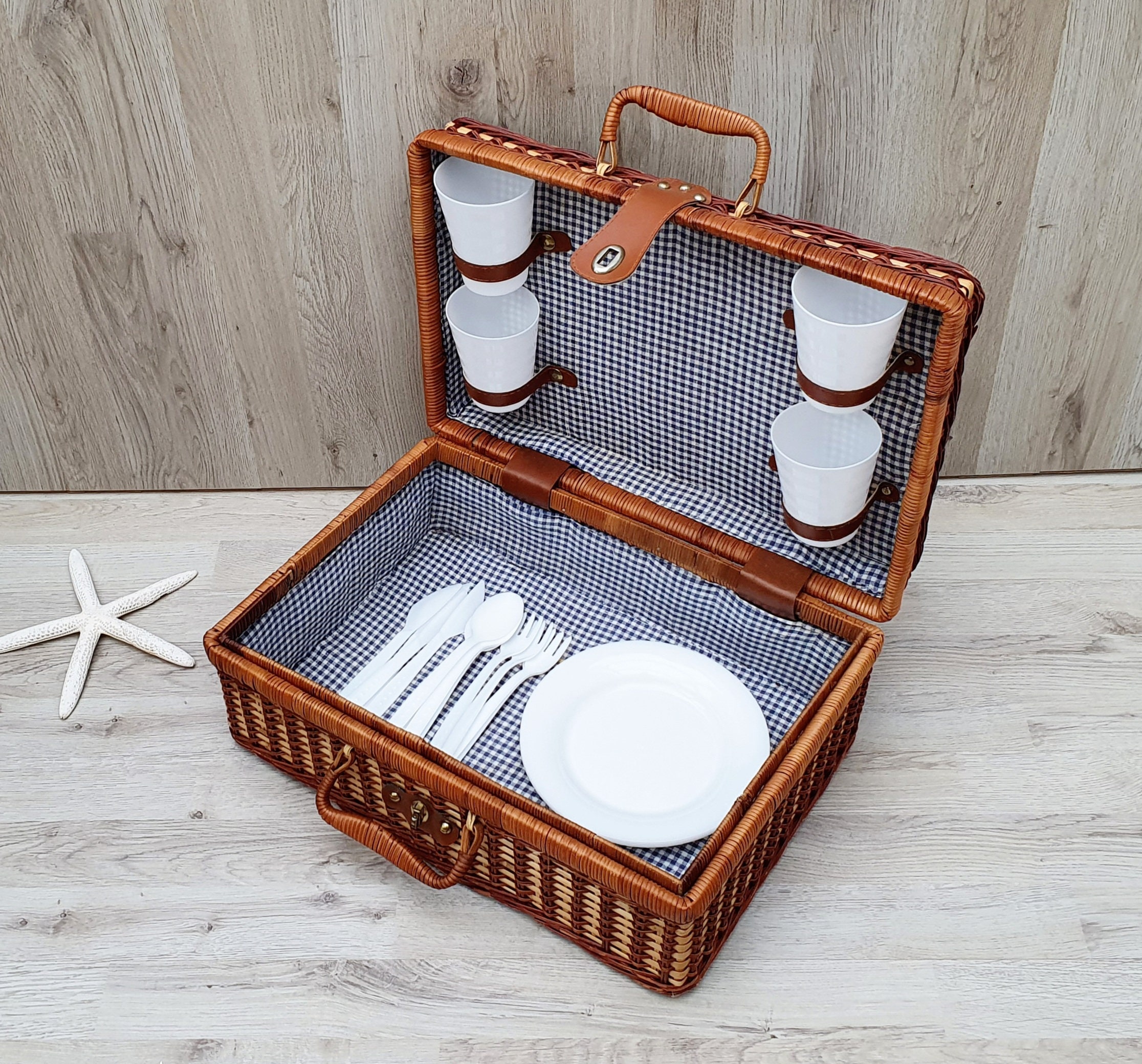 ヴィンテージ籐ピクニックバスケット、完全なピクニックバスケット、4