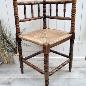Antique Wooden Corner Chair, Bobbin Chair, Rush Seat Chair, Knitting Chair, Corner Shape Wooden Chair, Country Living, Farmhouse Decor