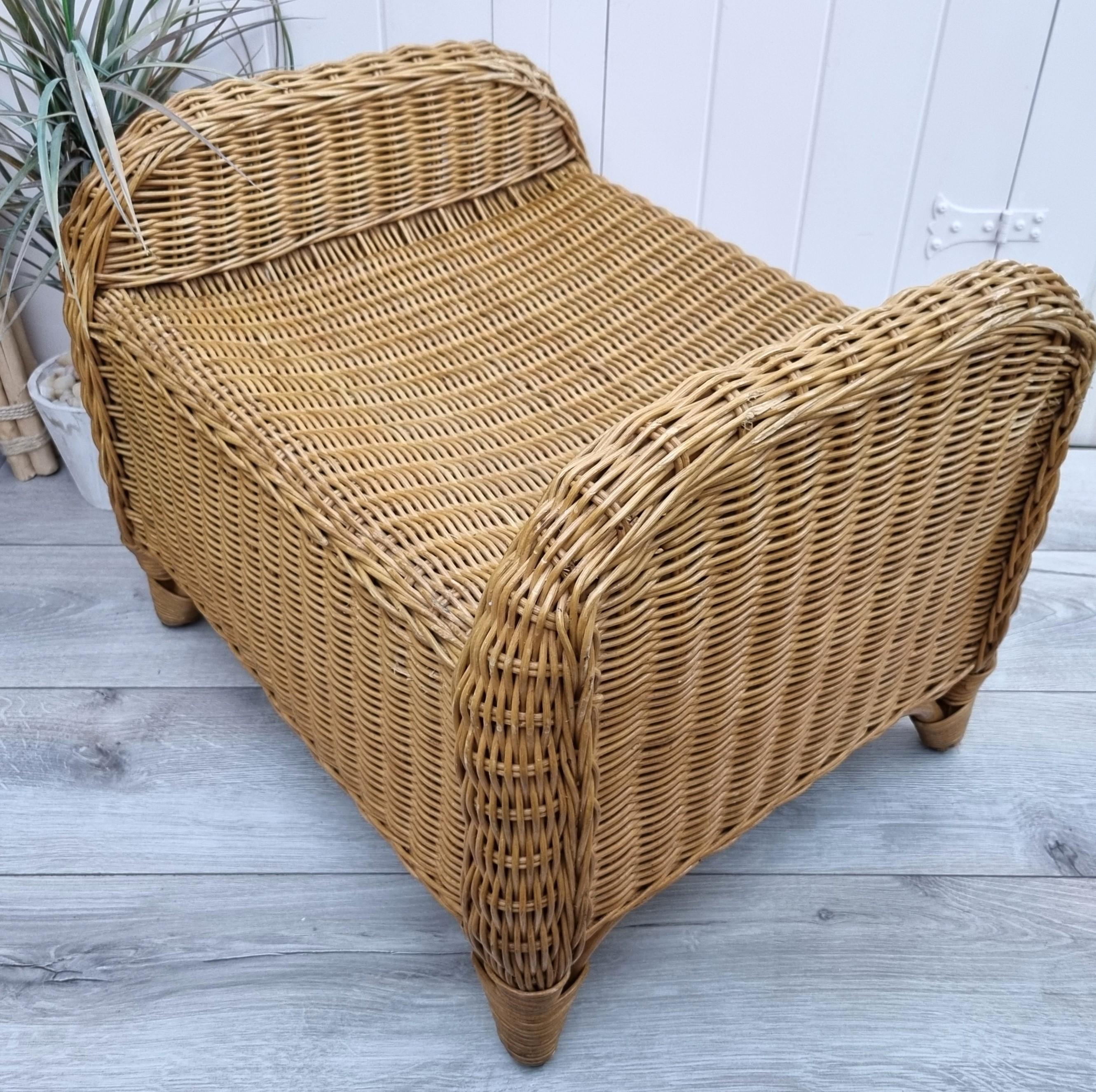 Wicker Ottoman, Patio Furniture, Garden Lounge, Wicker Footstool, Coastal Decor, Beach House Decor