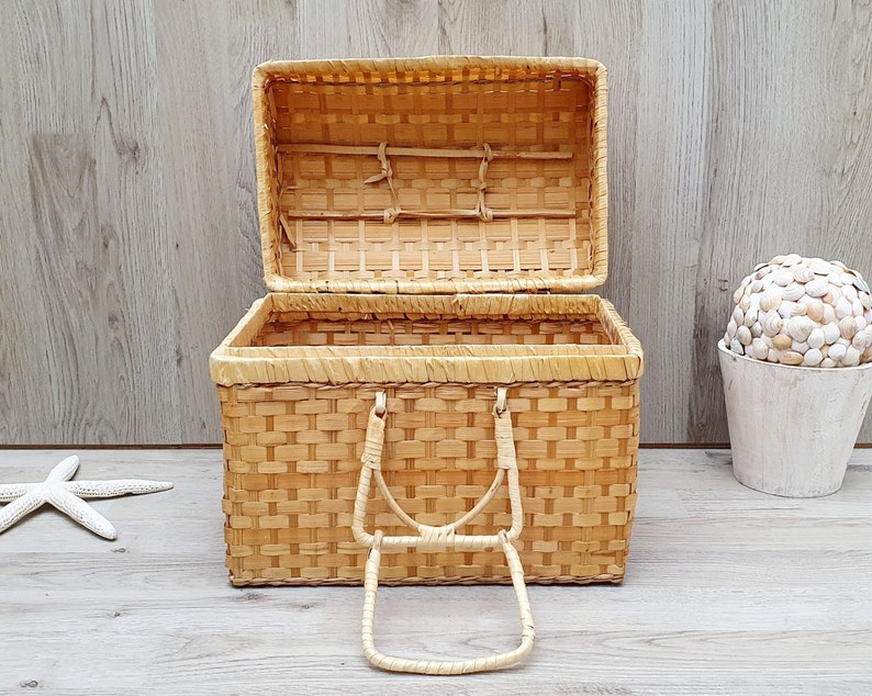 Vintage Wicker Basket With Lid Wicker Case Decorative Wicker Etsy