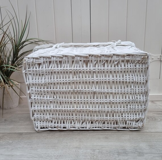 Large Toy Storage Basket White Wicker Chest Lidded Basket for Storage Wicker Basket Wicker Home Decor Coastal Decor Etsy UK