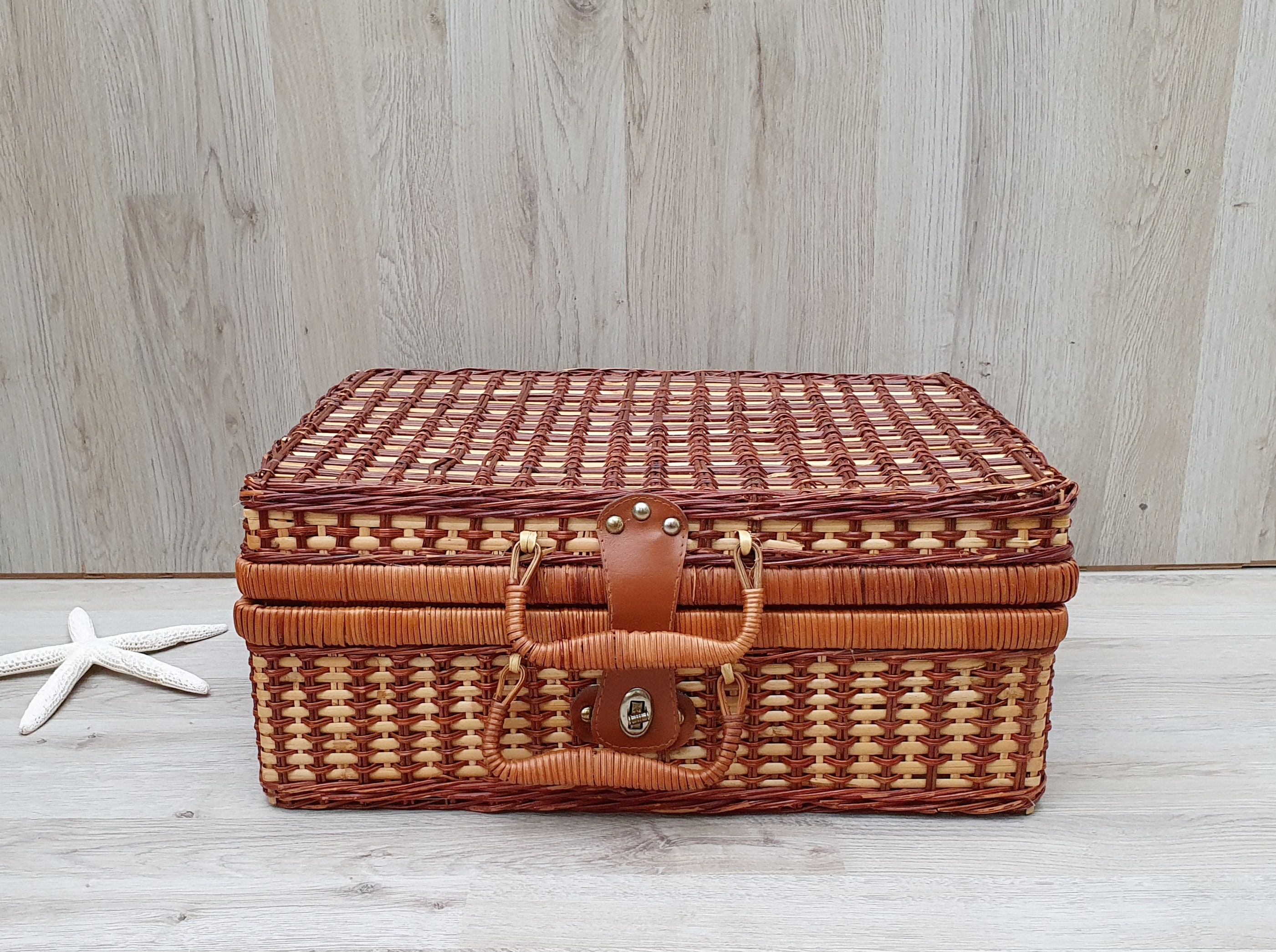 ヴィンテージ籐ピクニックバスケット、完全なピクニックバスケット、4