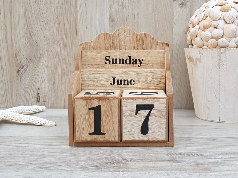 Perpetual Wooden Block Calendar Desk Calendar Beach House Etsy