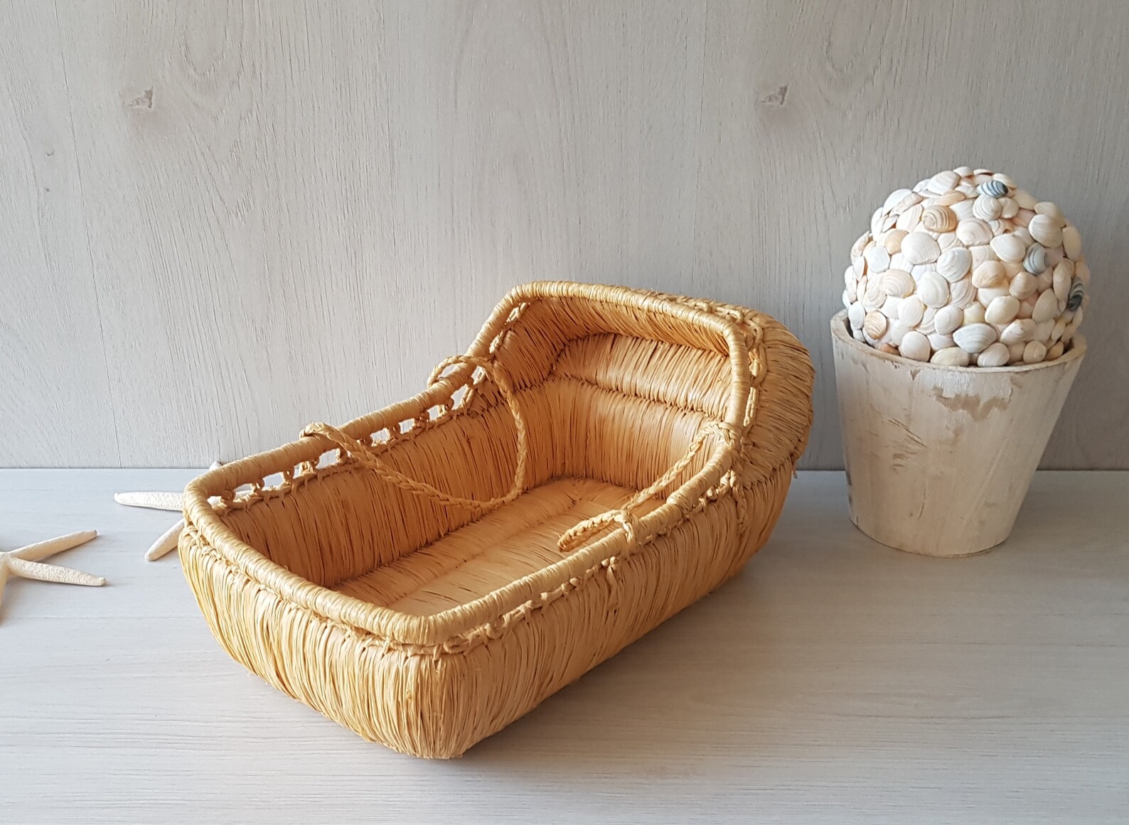 Lovely vintage wicker Moses basket with bedding Wicker doll Etsy