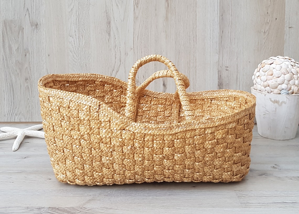 Vintage Wicker Moses Basket With Bedding Wicker Doll Crib Etsy
