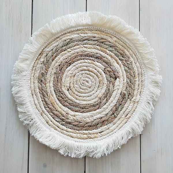 Wicker placemat with fringes, Wicker coaster, Decorative placemat, Woven trivet, Bohemian decor