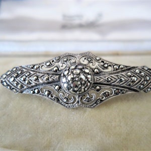 A dainty antique Sterling Silver and Marcasite Bar Brooch