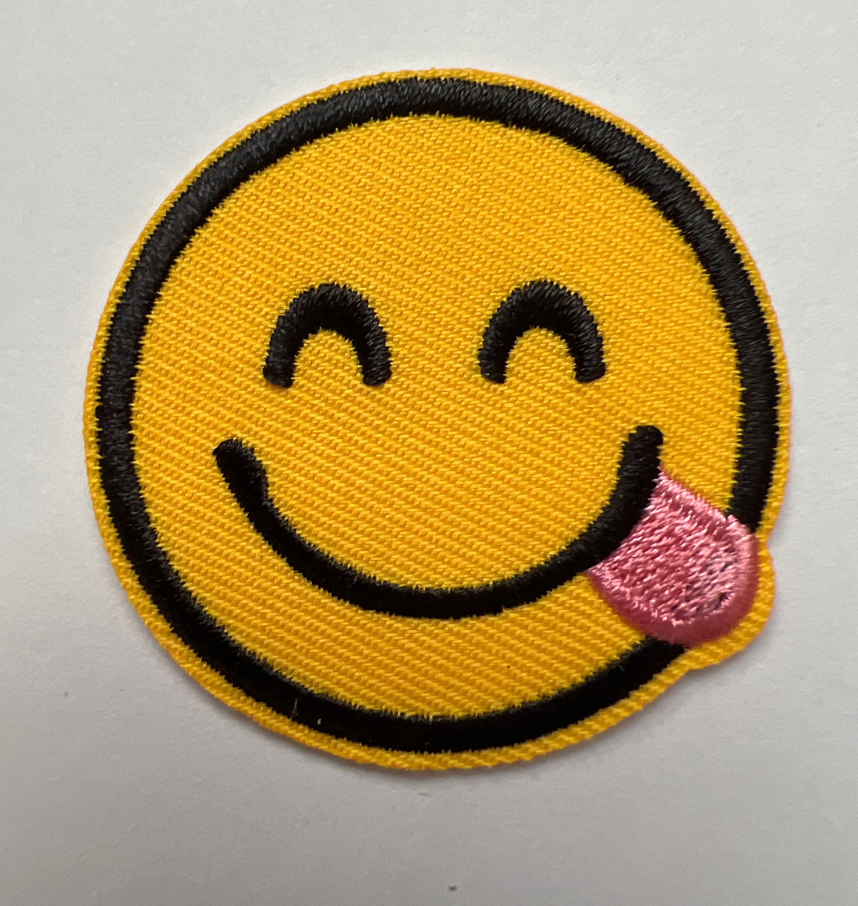 Derp Face Emoji Meme Iron On Embroidered Patch 