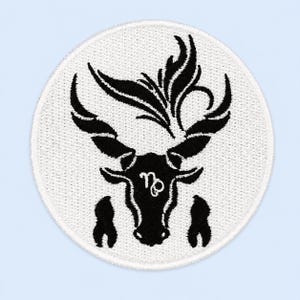 Opstrijkpatch Steenbok – 3,5 inch geborduurde appliqué dierenriem geit – astrologische horoscooppatch voor jassen en tassen