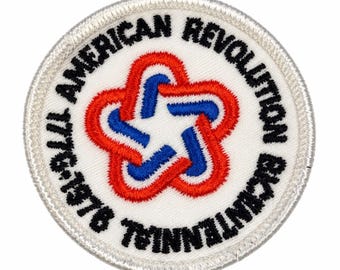 American Revolution Bicentennial Patch – 2in Vintage Embroidered Sew On 1776–1976 Patriotic Americana