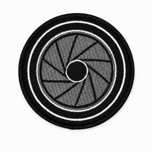 Parche de lente de cámara: parche termoadhesivo bordado de 7,6 cm, ideal como regalo para fotógrafos y videógrafos, insignia minimalista para equipo fotográfico.