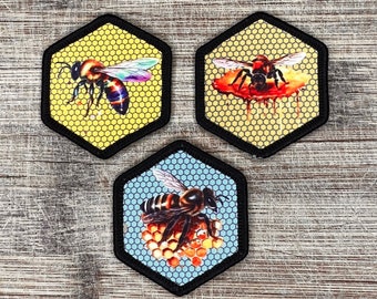 Wabe Aufnäher 2 ”Hex Bee Aufbügler - Imker Geschenk, Bestäuber Abzeichen, eines auswählbar oder ein 3er Bündel