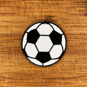 Fußball gestickter Aufnäher - 2 "zum Aufbügeln langlebiges Sportabzeichen für Jacken, Taschen, Hüte und zum Basteln