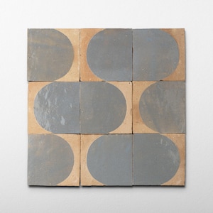 Chiseled 4x4 Half-Moon Pewter Grey Zellige Tile - Sample