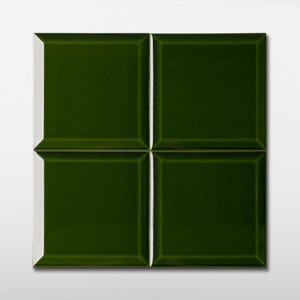 Emerald Green 6x6 Bevelled Tile - Sample