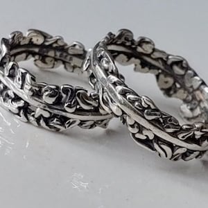 Funky silver band, Dainty wave sterling ring. Unusual oxidized fine design silver ring. Stackable unique design.