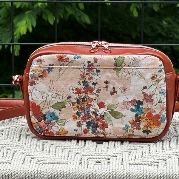 Catalina Shoulder Bag