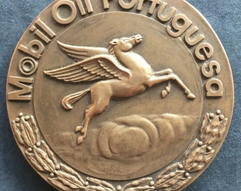 Beautiful antique and rare bronze medal of Mobil Oil Portuguese, 1971