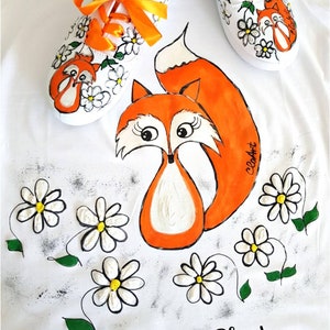 Hand painted foxy t-shirt, Painted foxy white top, Love foxy gift, Animal art t-shirt, Fox shoes and top, Custom fox t-shirt,Flowers t-shirt
