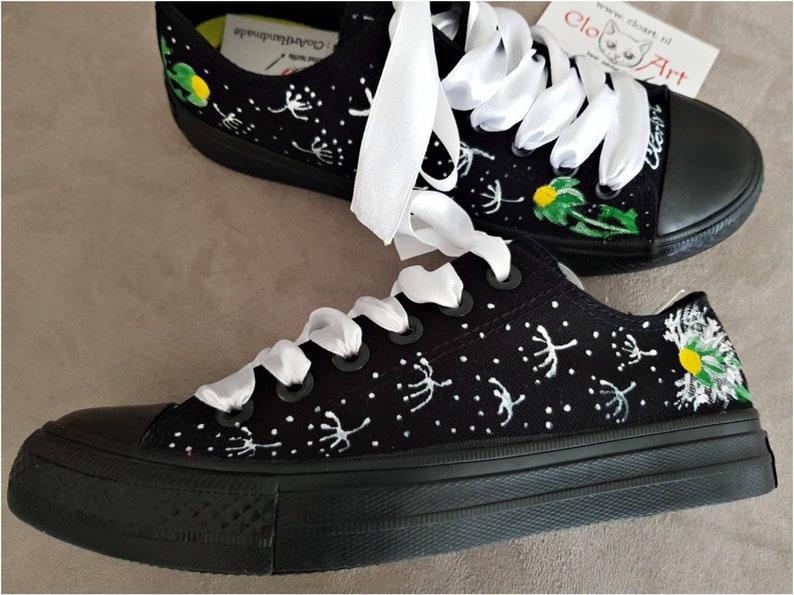 Dandelions Dandelion shoes Love dandelion gift Painted flowers sneakers Make a wish Painted dandelions tie sneakers Love flowers gift