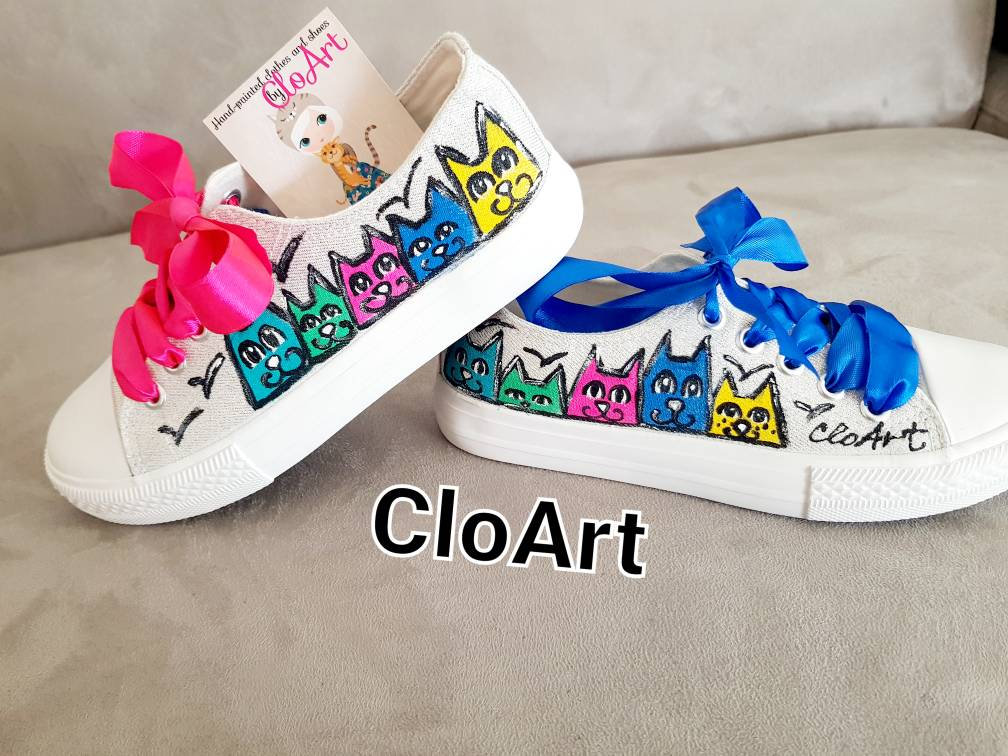 Custom Painted Shoes Sneakers SWEET KAWAII CAT 12.5W/10.5M‎ Handmade Kawaii Cat Sneakers: Pink Low Top Custom Shoes - Etsy main image 2