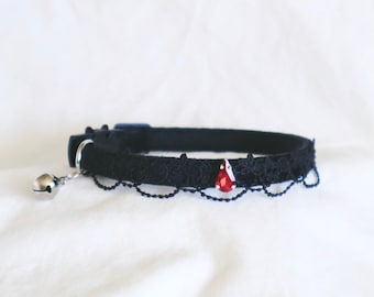 The Scarlett Collar - black velvet gothic victorian vintage inspired cat collar with black embroidery lace and red teardrop pear gemstone