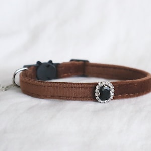The Elizabeth Collar Brown - victorian regal gothic vintage style velvet collar with oval/square octagon rhinestone gemstone cat small dog