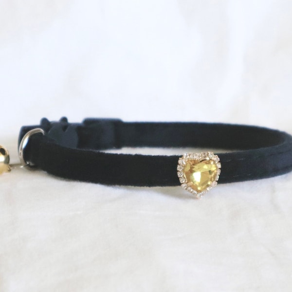 The Eloise Collar- beautiful black velvet cat collar with heart shaped gemstone rhinestone cat collar small dog