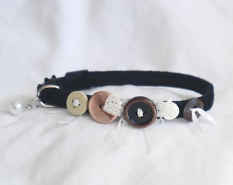 Caroline Soft Black Velvet Collar | Wooden Buttons & Lace Ribbon Bows | Vintage Style Adjustable Collar