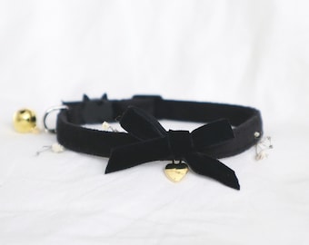 The Madelyn Collar - timeless black velvet bow and dainty heart charm gold silver brass soft black cat collar small dog