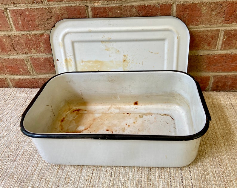 Enamel Bread Pan Rectangular loaf pan with Lid from the Etsy