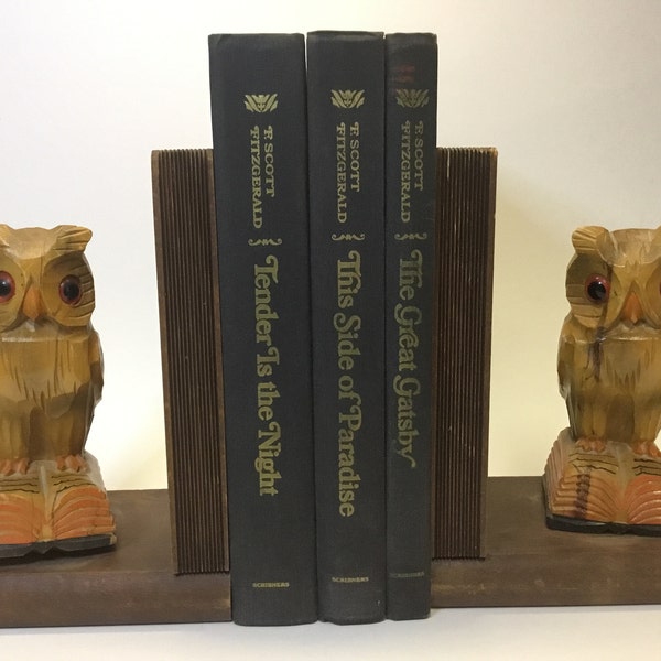 Vintage Carved Wooden  Owl Bookends