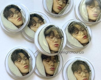 San (+ other members) MagSafe Grip Toks