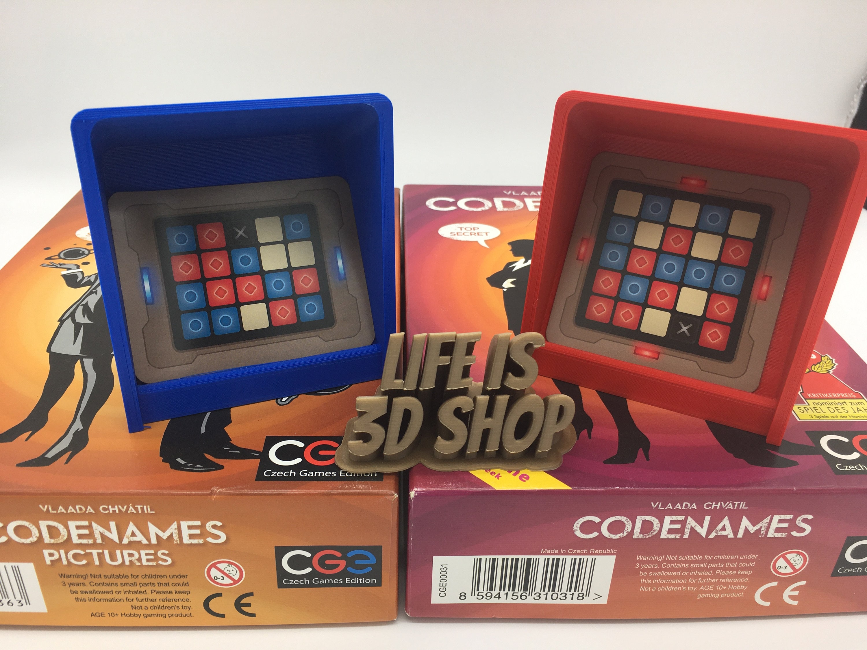 Codenames: Duet XXL Review - A Bigger and Better Version of a Tabletop Must  Have