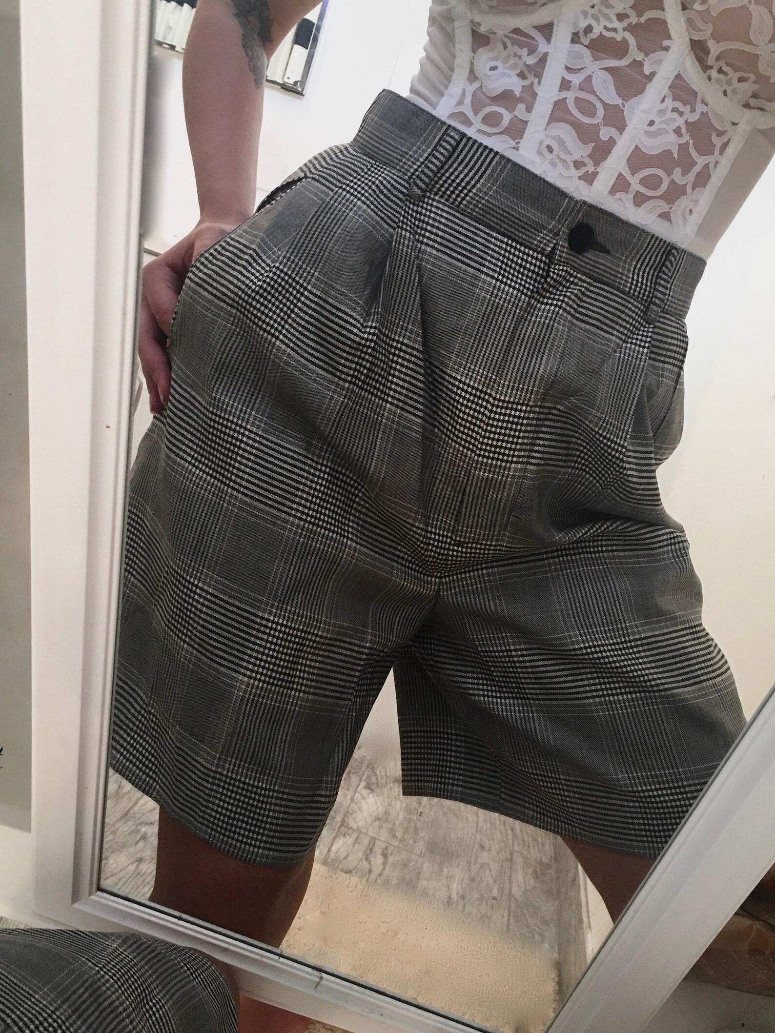 GUCCI Plaid Grey Slack Shorts size M | Etsy
