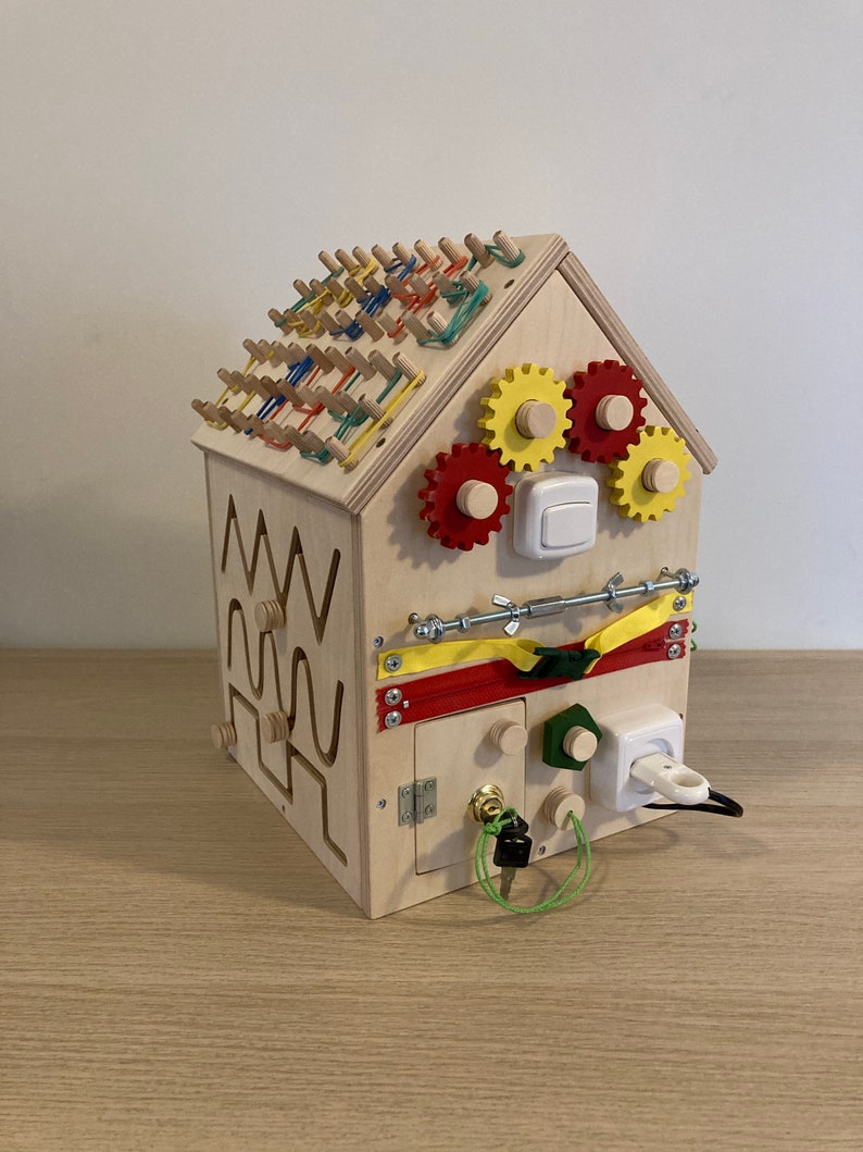House LED busy board wooden toy Sensory Montessori Fine motor skills for toddlers /& babies busyboard gift busy house Activity