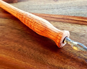 Handmade Oak Drawing / Calligraphy Dip Pen