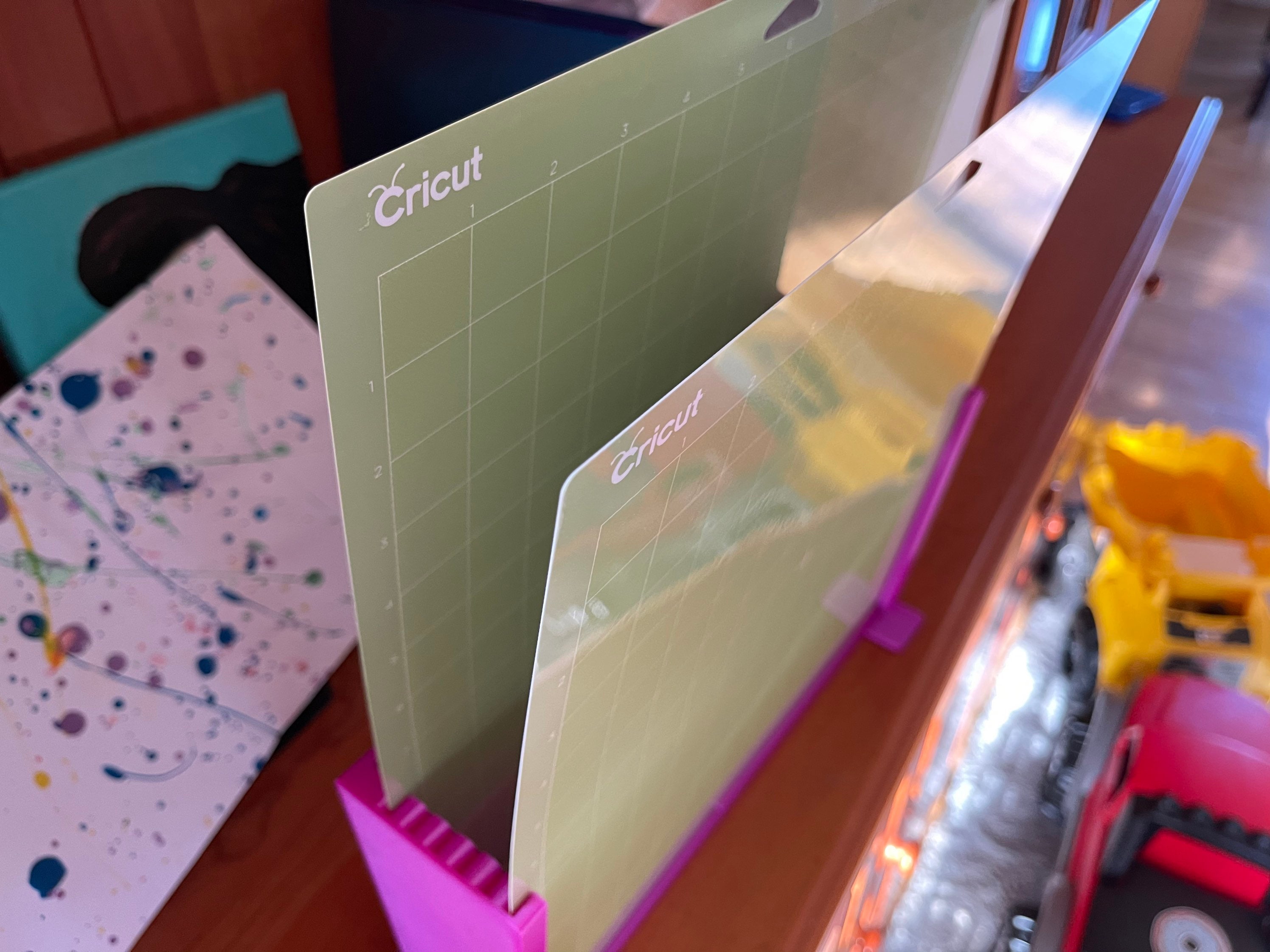 Cricut Cutting Mat Holder. Easy Simple Storage! Holds 6 Cutting Mats ...