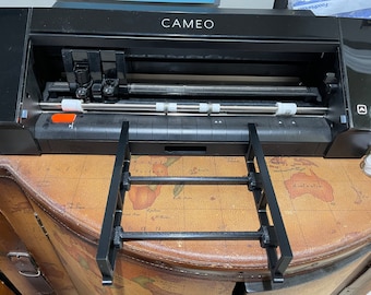 Silhouette Cameo 3+4  cutting sheet bridge. Easy to use!