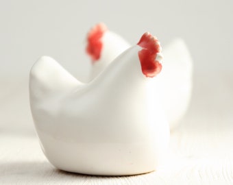 White Chicken | Small Ceramic Figurine | Decorative Bird