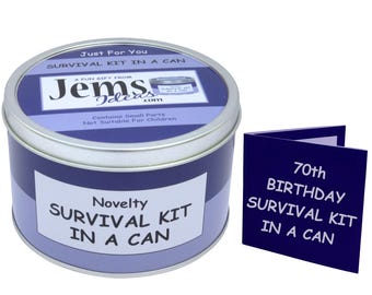 Kit de supervivencia para 70 cumpleaños en lata. Divertido regalo de cumpleaños y tarjeta. Disponible en otros colores.