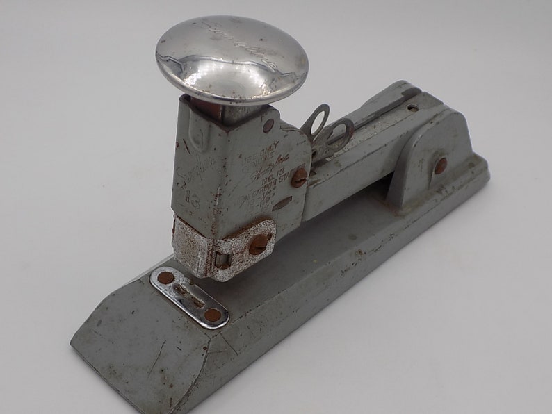 SWINGLINE Inc Stapler/Design 50/Long Island-USA/Vintage Office Stapler 50s/Art Deco Stapler/Made in USA/Decorative Object/Gift Idea. image 3