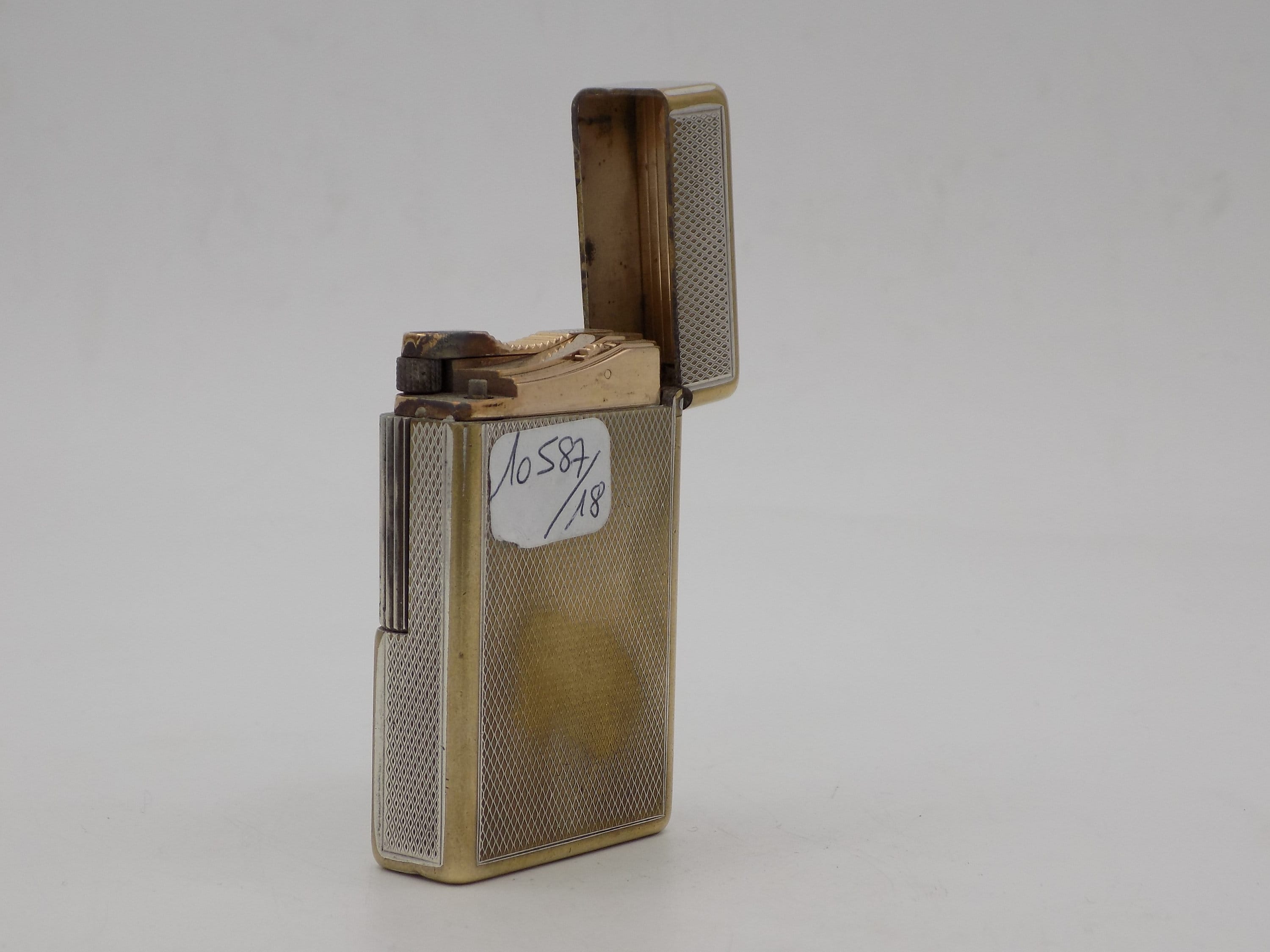 S.T. Dupont メタルライター アンティークライター、STデュポン、シルバーメタル、クロス、大型