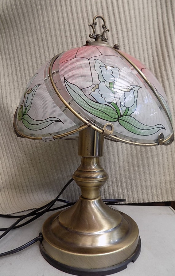 Table lamp 60s glass made in brassRare colorful Verre living room or bedroompresentshape mushroom. Table lamp 60s glass made in brassRare colorful Verre living room or bedroompresentshape mushroom.
