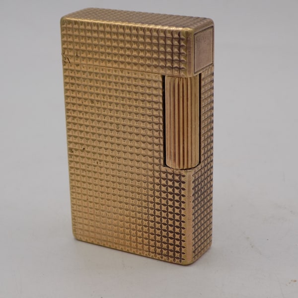 Briquet DUPONT,Fabriqué en France,Année 1950,Flamme Réglable,Plaqué Or,Numero de Serie,Cadeau Idéal ,Briquet de Collection